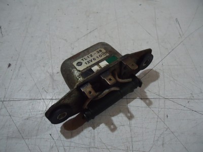Honda CB750F2 Voltage Regulator CB750 SOHC