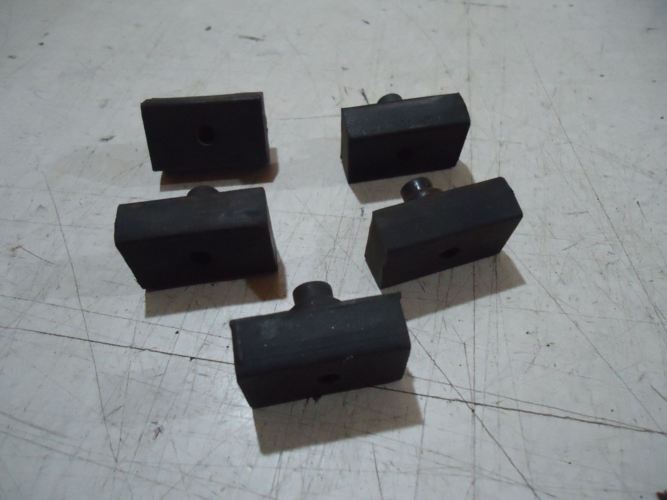 Yamaha DT50 Seat Rubbers DT 50 Seat Dampers Rubber