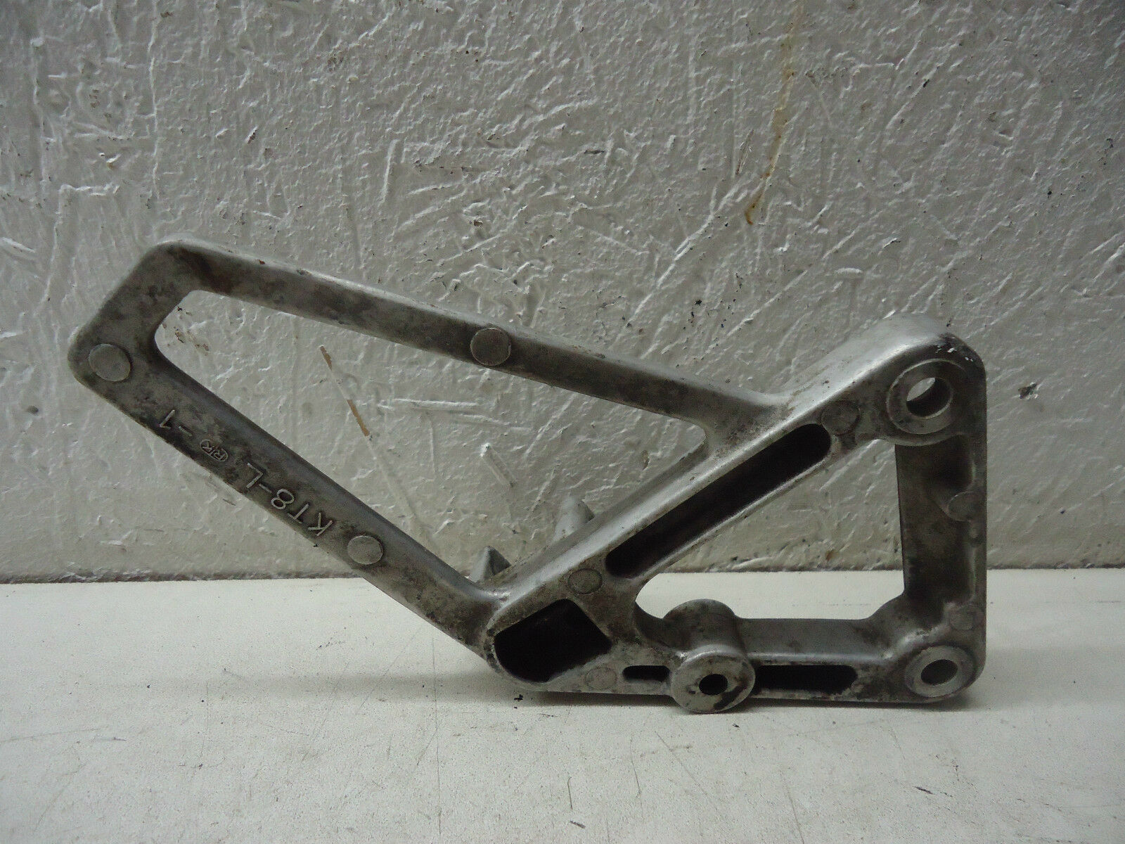 HONDA CBR600F LH FOOTREST HANGER 1989 