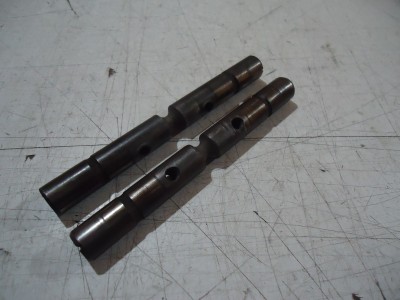 Honda CB750F2 Engine Exhaust Rocker Shafts CB750 SOHC Valve Rocker Shaft