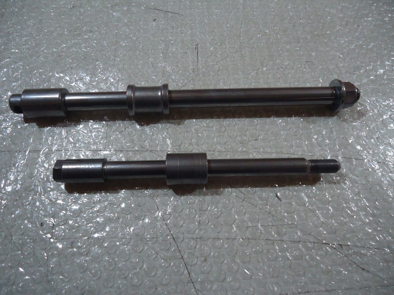 Honda VT500E Front Rear Wheel Spindle Axles VT500 Spindles