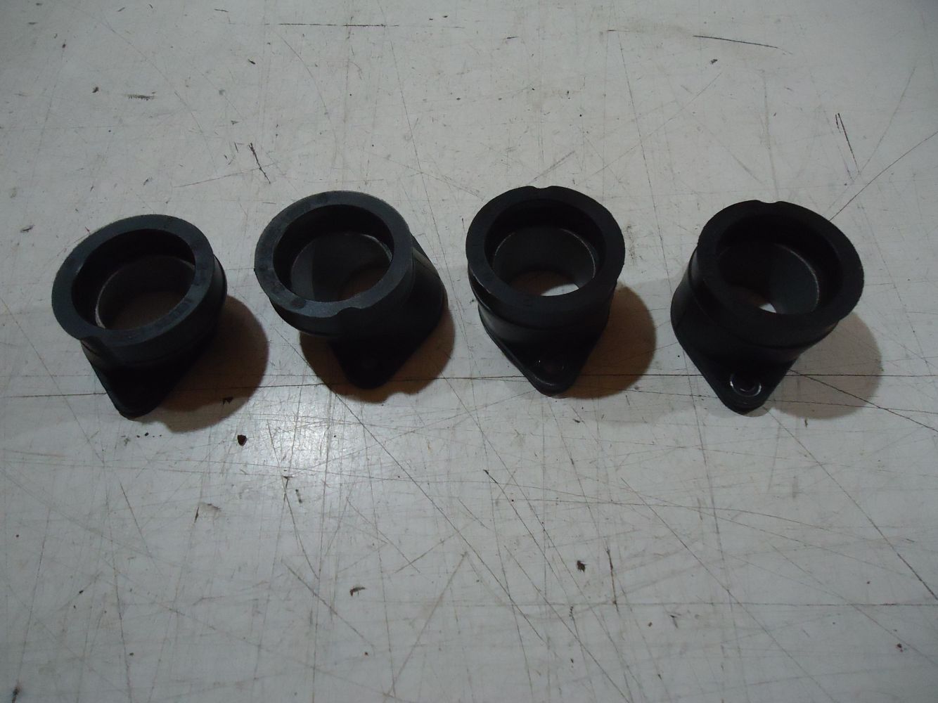 Kawasaki Z 750 Zephyr Carb Inlet Rubbers ZR750 Intake Manifold