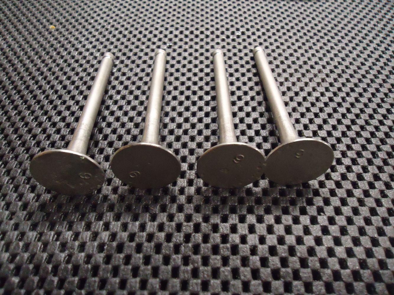 Yamaha XJ750 Exhaust Valve XJ750 Engine Valves