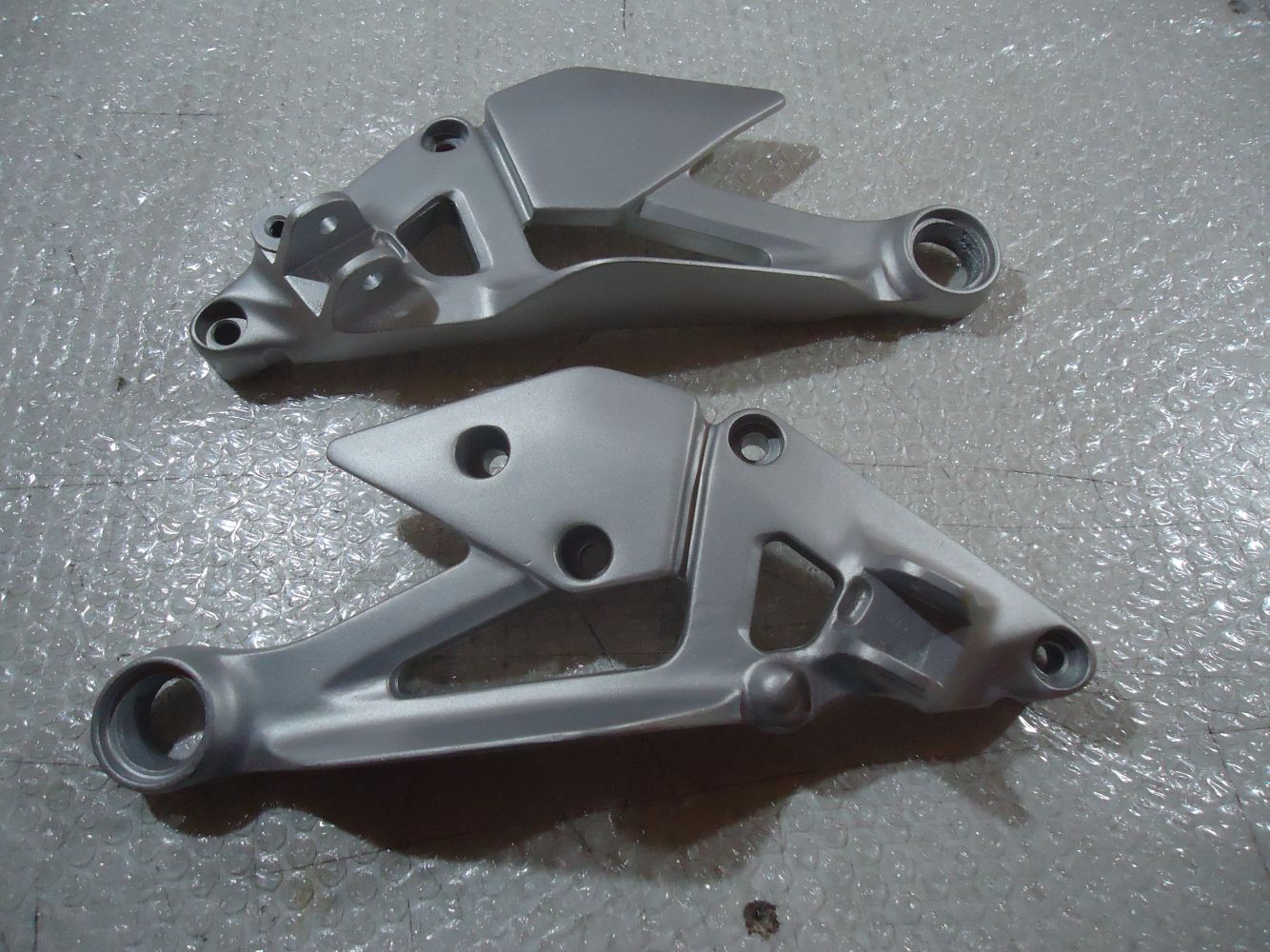 Yamaha XJ600S Diversion Footrest Hangers XJ600 Footpeg Mount Brackets XJ 600 Hanger
