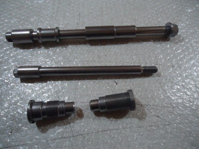 Honda VT500E Front Rear Wheel Spindle Axles VT500 Swingarm Pivot Bolts VT 500 Spindles