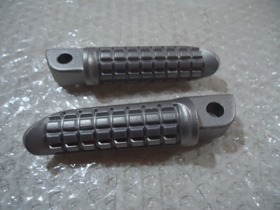 Kawasaki GPX250R Rear Footrests GPX250 Pillion Footpegs GPX 250 EX250 Ninja Footrest