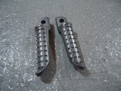 Kawasaki ZX-4 Rear Footrests ZX4 Pillion Foopegs ZX400G Footrest