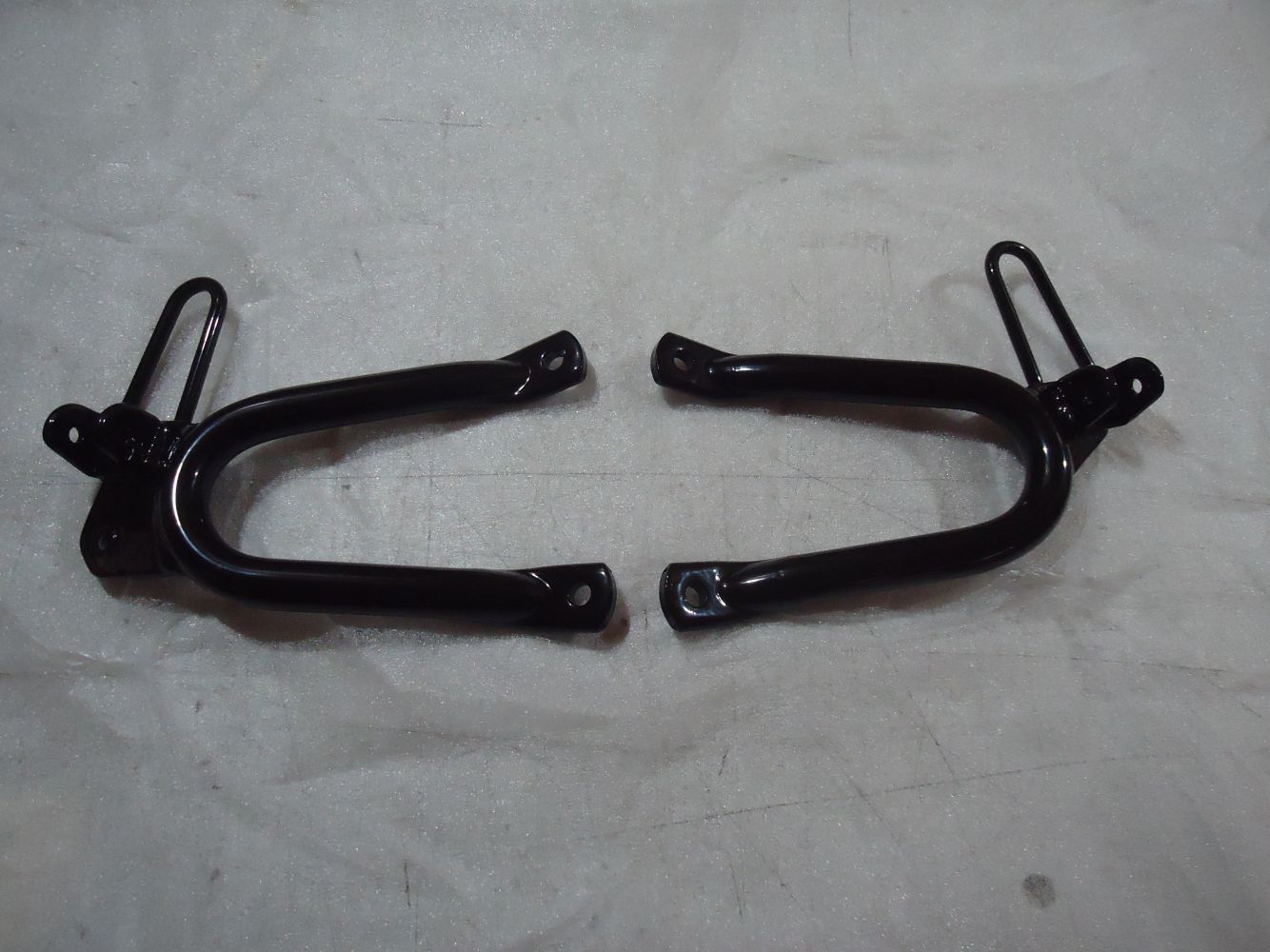 Yamaha FZR600 Genesis Rear Footrest Hanger Brackets FZR 600 Pillion Footpeg Hangers Mount 3HE