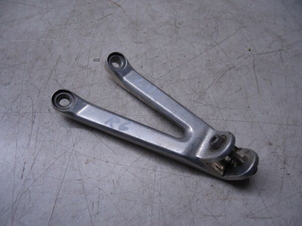 YAMAHA R6 LH REAR FOOTREST HANGER YZF600 5JJ FOOTPEG HANGER