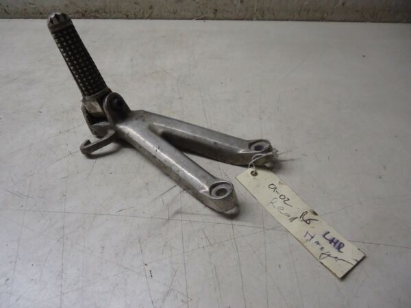 YAMAHA R6 LH REAR FOOTREST HANGER & FOOTREST YZF600 FOOTPEG