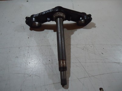 Kawasaki GPZ900R Bottom Fork Yoke GPZ900 Lower Yoke Steering Stem GPZ 900 ZX900A GPZ750R