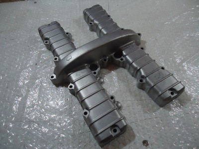 Kawasaki 550 Zephyr Rocker Cover ZR550 Engine Cylinder Head Casing ZR 500