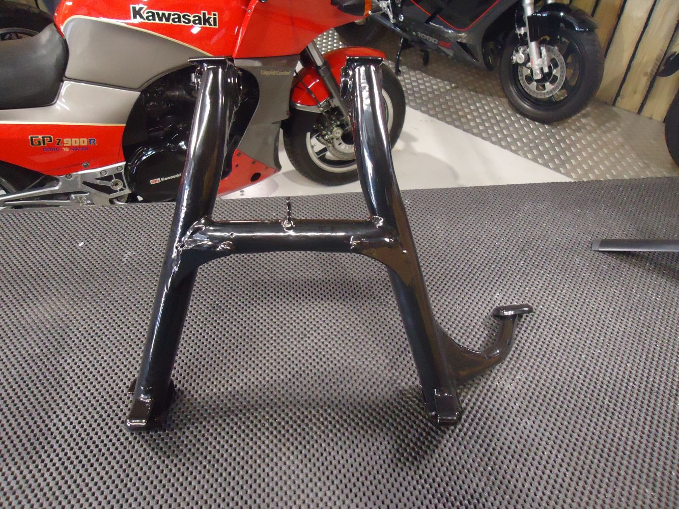 Suzuki GSX550E Centre Stand GSX550 
