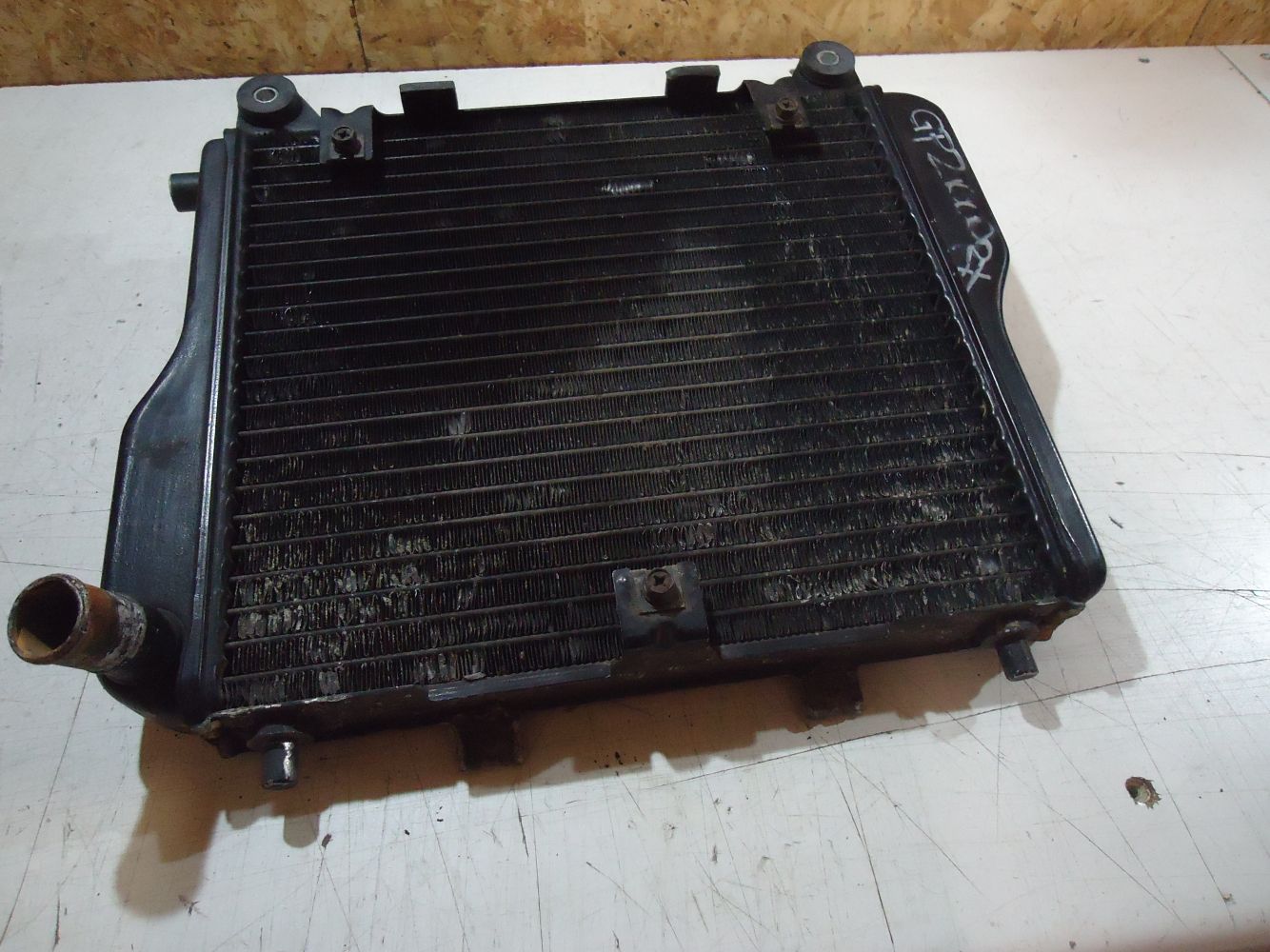 Kawasaki GPZ1000RX Radiator GPZ1000