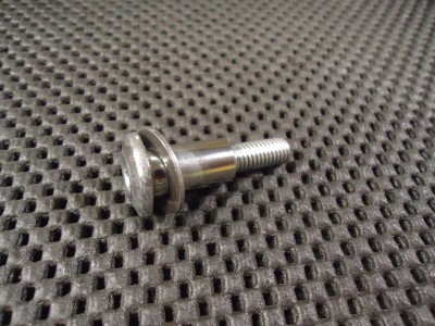 Kawasaki 750 Zephyr Gear Lever Bolt ZR750