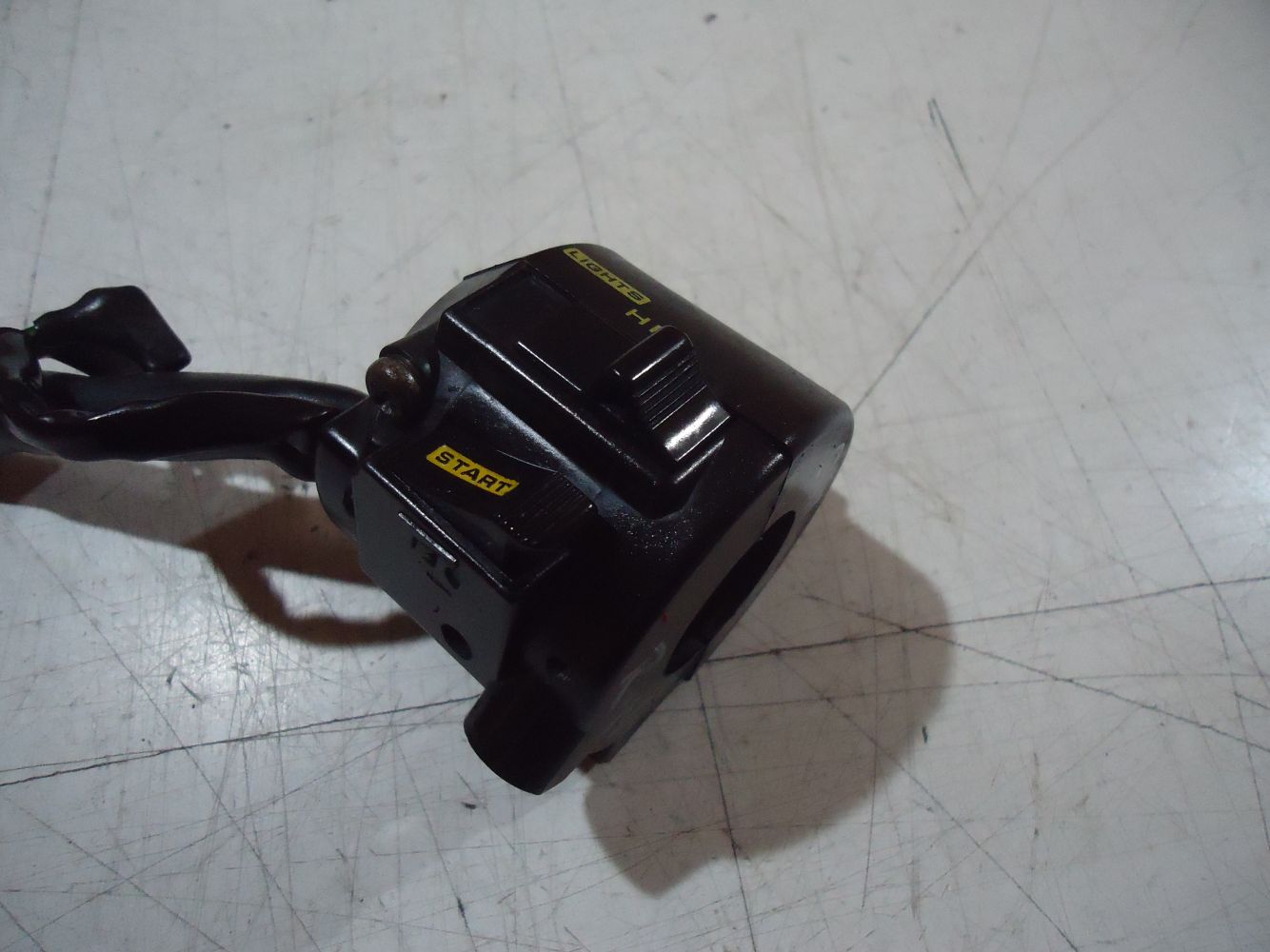 Honda CBX750F R-H Switchgear CBX750 Handlebar Switch RC17