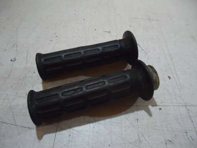 Honda CBX750F Grips CBX750 Throttle Sleeve Grip RC17
