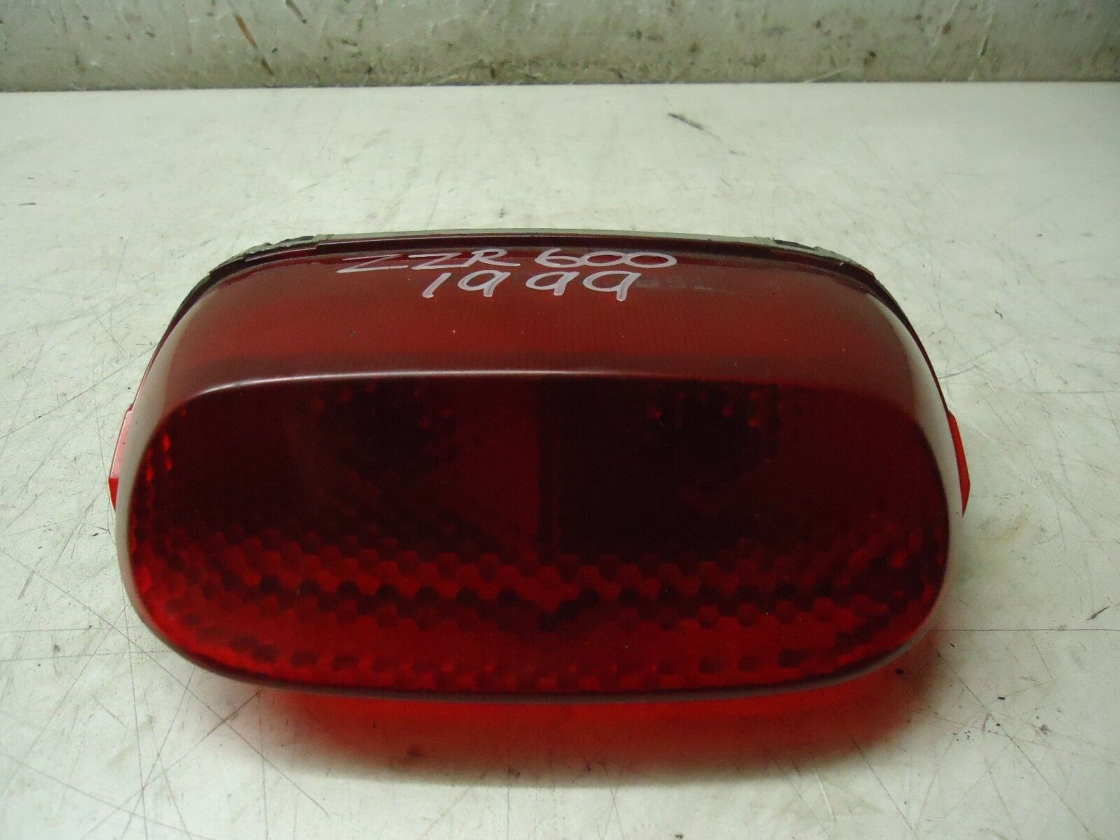 KAWASAKI ZZR600 REAR LIGHT 1999 