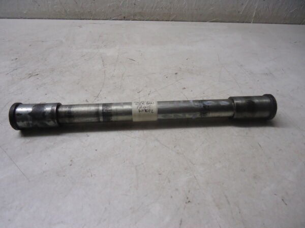 Kawasaki ZZR600 Front Wheel Spindle Axle