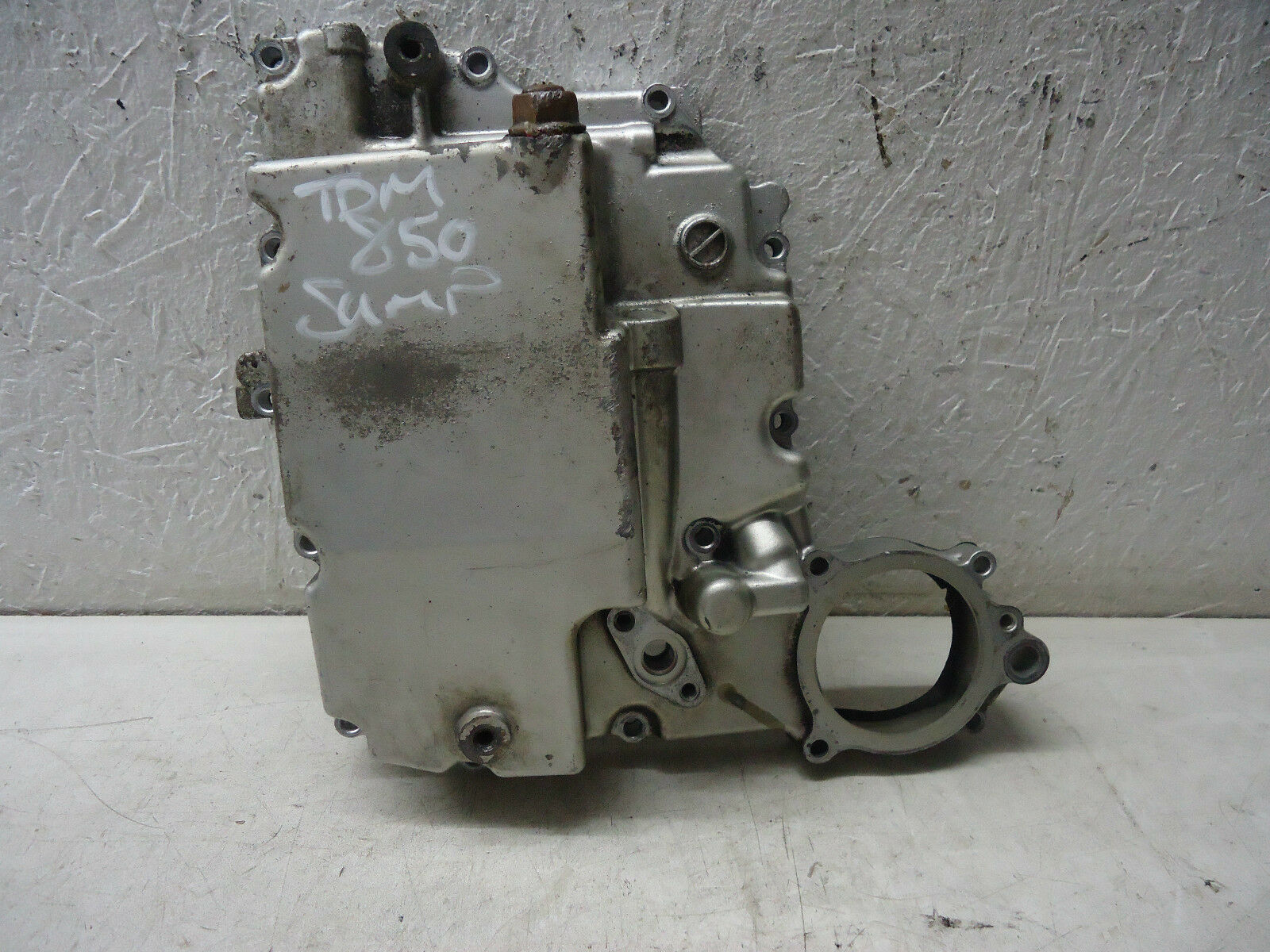 Yamaha TDM850 Engine Oil Sump Pan