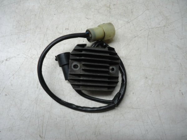 KAWASAKI ZZR600 REGULATOR RECTIFIER 