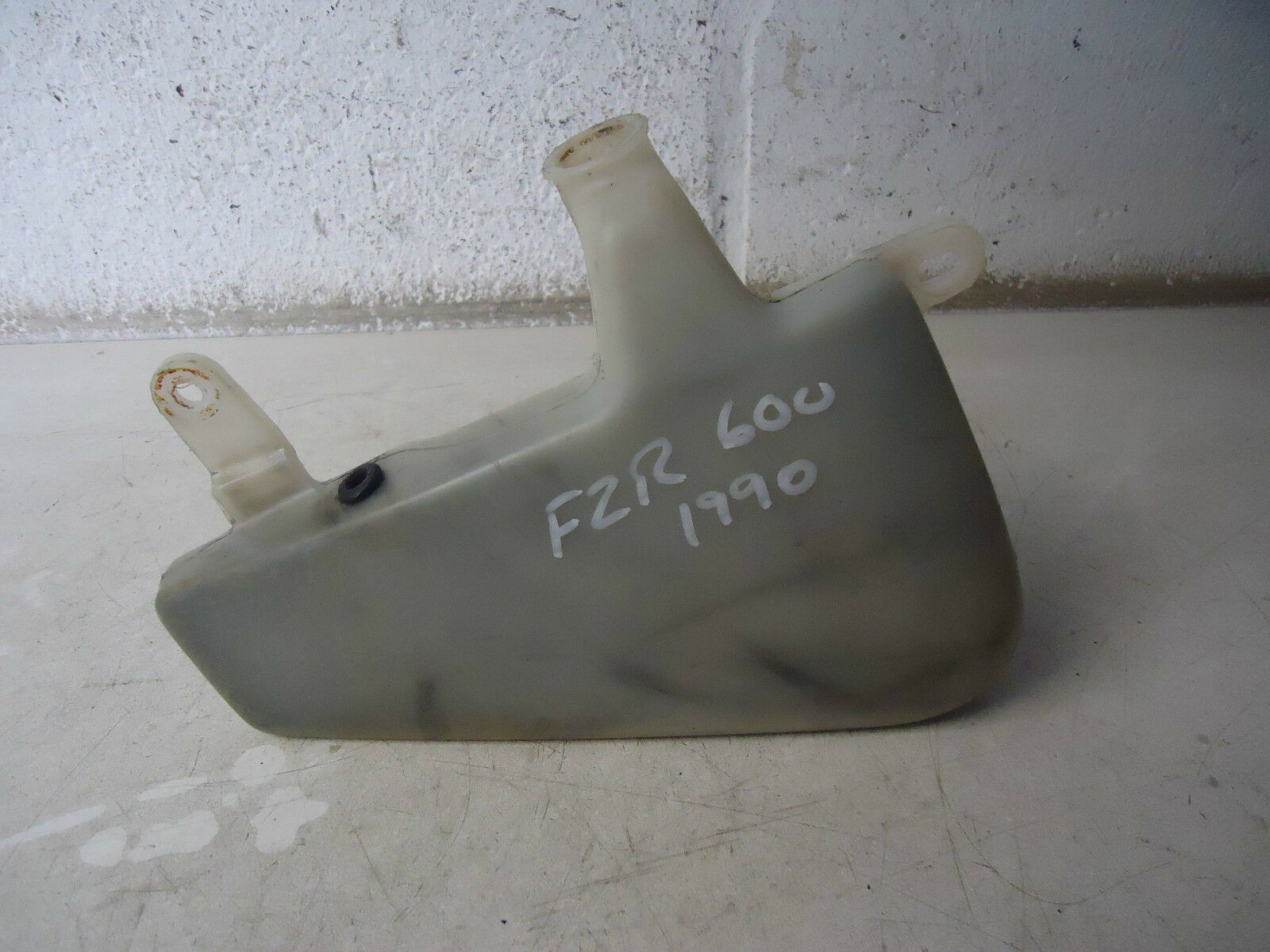 Yamaha FZR600 Water Bottle Expansion Tank