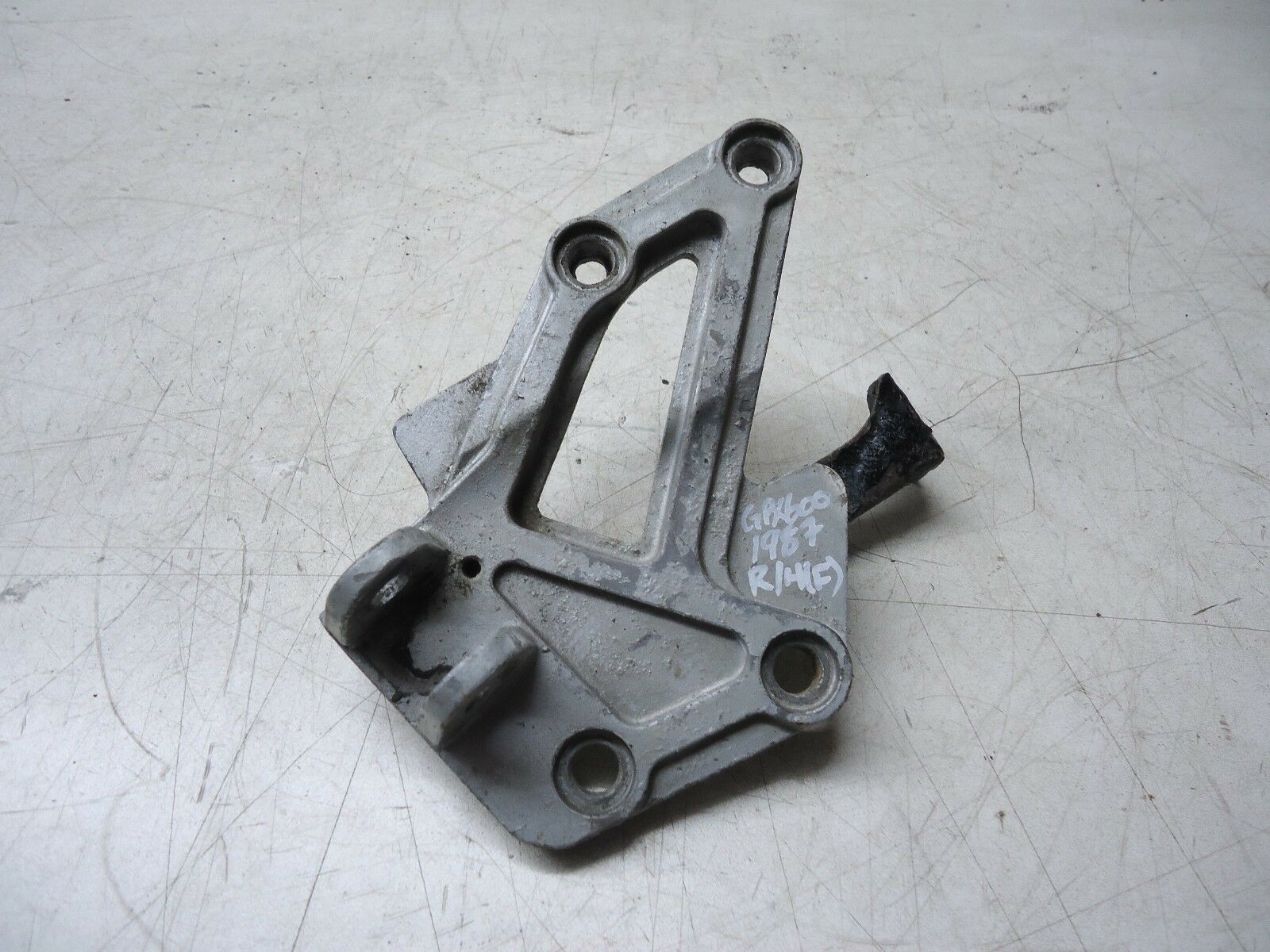 Kawasaki GPX600R Front Footrest Hanger 