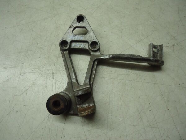 Kawasaki GPX600R Rear Footrest Hanger
