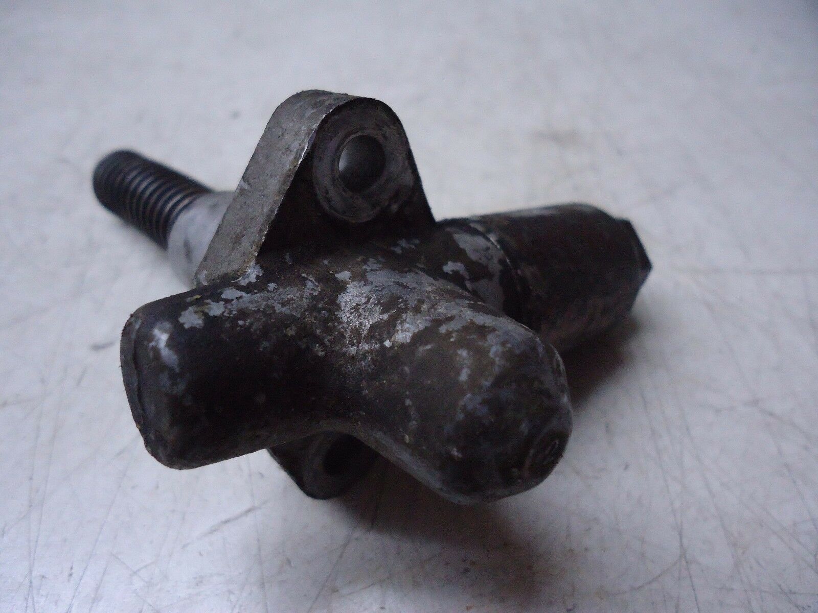 KAWASAKI GPX400R CAMCHAIN TENSIONER 