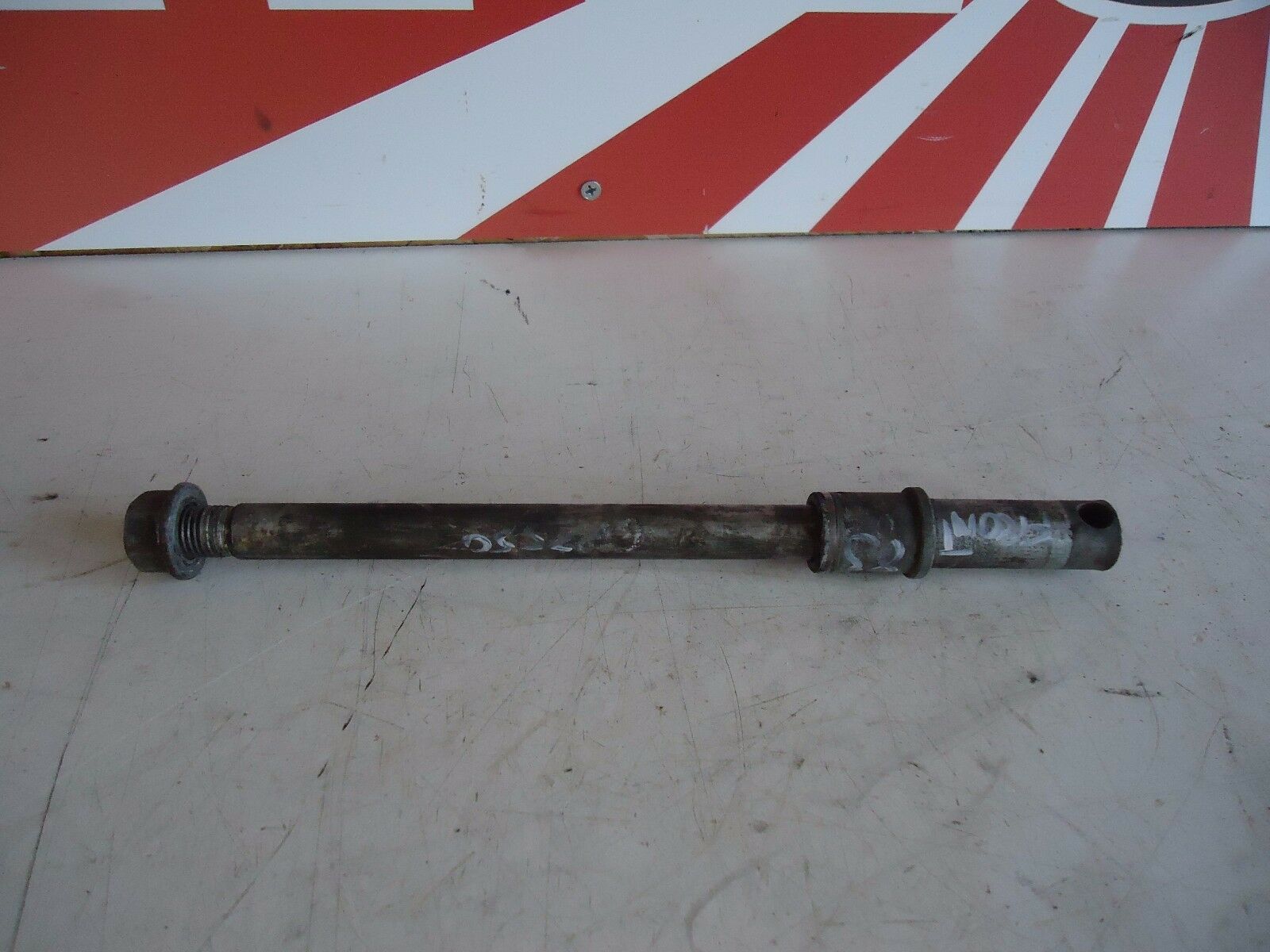 Kawasaki GPZ550 Front Wheel Spindle Axle