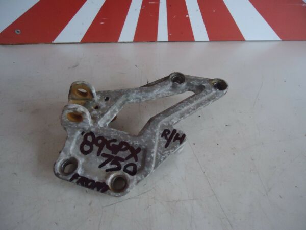 KAWASAKI GPX750R RH FRONT FOOTREST HANGER 1989 