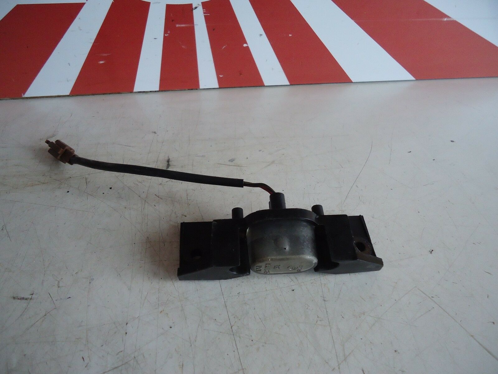 Kawasaki GPX750R Rear Number Plate Light